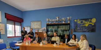 Emergenza droga a Palermo, seduta dell’Antimafia in scuola del quartiere Sperone