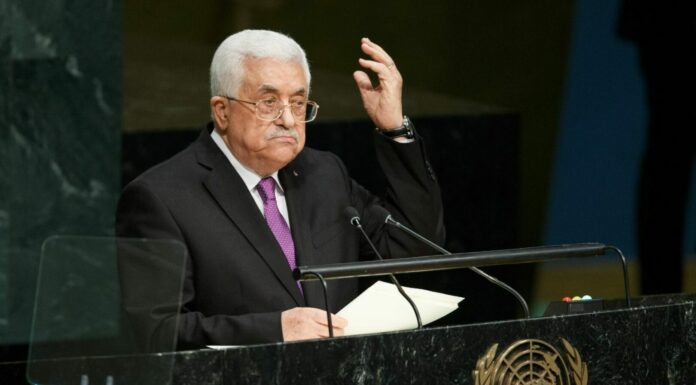 Abu Mazen chiede un vertice arabo per Gaza