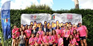 “Via le Mani”, il canottaggio contro la violenza di genere