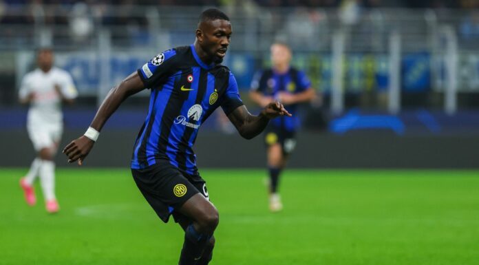 L’Inter batte 1-0 la Roma e torna in vetta alla classifica