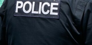 Francia, il Louvre a la Reggia di Versailles evacuati per un allarme bomba