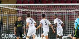 Il Parma vince 4-2 a Lecce, emiliani agli ottavi