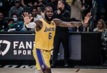 Ai Lakers il derby di Los Angeles, Denver al primo ko