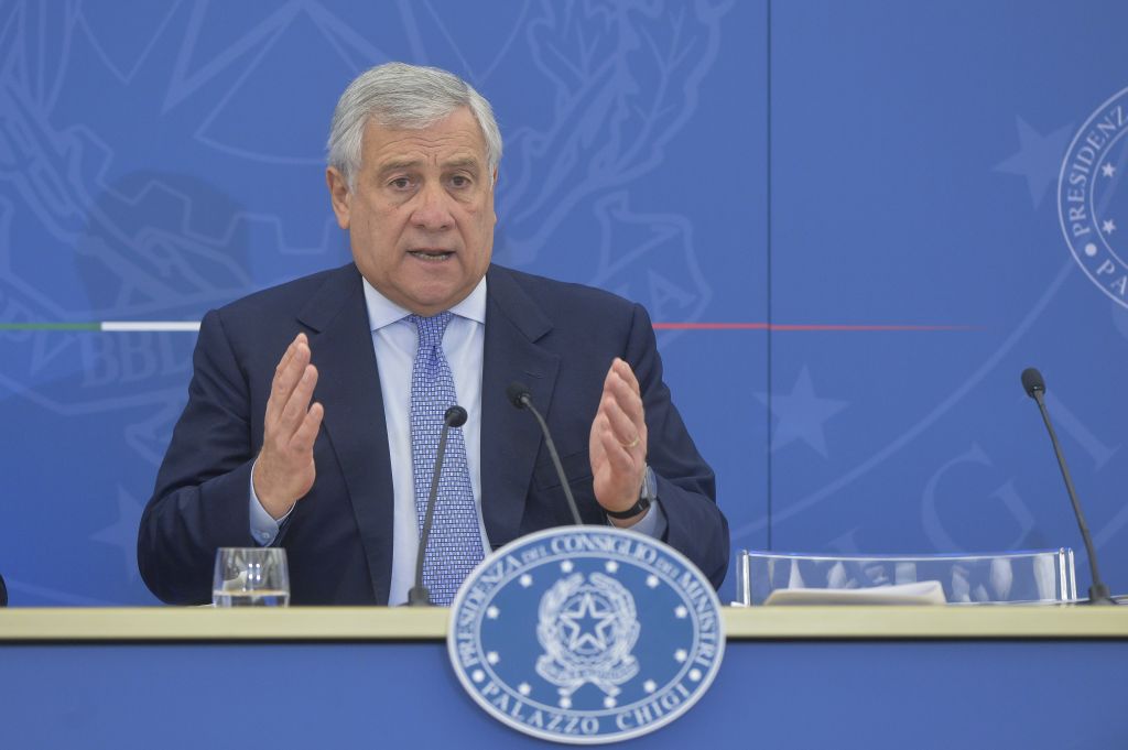 Medio Oriente, Tajani “Noi portatori di pace, obiettivo è de-escalation”