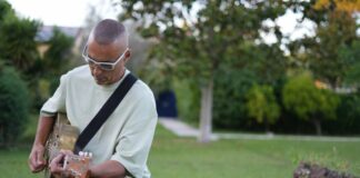 Alex Britti, fuori il videoclip di “Supereroi”