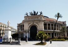 Sicilia, regolamento per erogazione finanziamenti a teatri pubblici