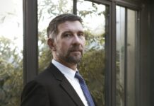 Gli italiani usano l’auto sia per spostamenti quotidiani che per vacanze