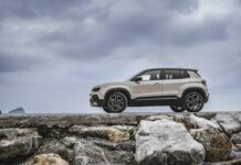 Jeep Avenger disponibile anche in versione e-Hybrid