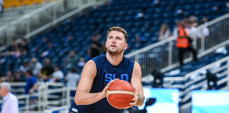 Lebron James e Luka Doncic trascinano Lakers e Mavericks