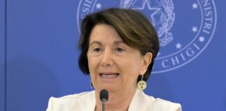 Caso Indi, Roccella “Fatto tutto quello che potevamo fare per salvarla”