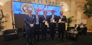 Bari, Caduceo d’Oro 2023 consegnato a Fitto, Gemmato e Montanaro