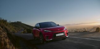 Lexus LBX, offrire di più consumando meno