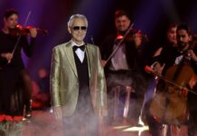 Standing ovation ai Latin Grammy per Andrea Bocelli