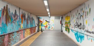 “Aria a Colori” il murales di Toyota che purifica l’aria urbana a Bari