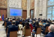 Caro voli, Fto a tavolo Mimit “Ryanair elimini riconoscimento facciale”