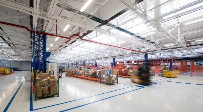 Stellantis inaugura il suo primo hub di economia circolare a Torino