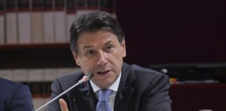 Manovra, Conte “Cancellare la norma che taglia le pensioni”
