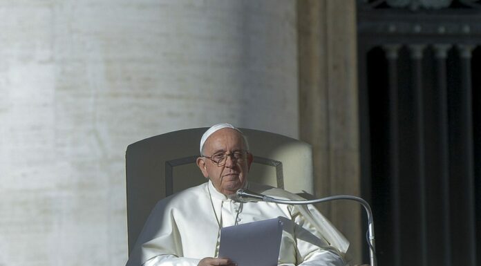 Papa Francesco “Chi non vuole dialogare non vuole la pace”