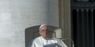 Papa Francesco “Chi non vuole dialogare non vuole la pace”