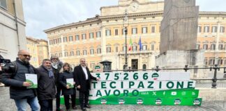Lavoro, dalla Cisl 375 mila firme per una legge sulla partecipazione