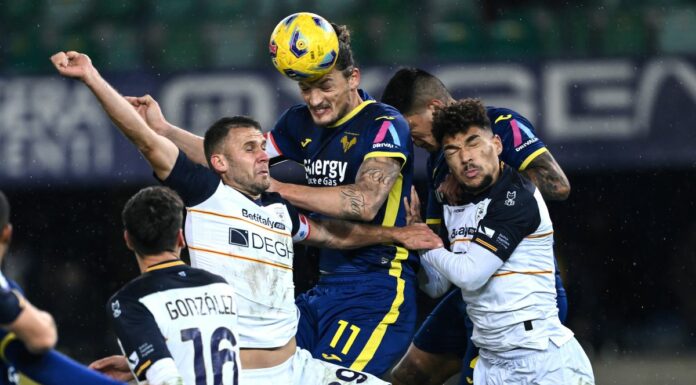 Il Lecce scappa, il Verona lo riprende: 2-2 al Bentegodi