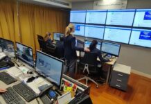 Frodi informatiche e riciclaggio, donna arrestata e diverse denunce