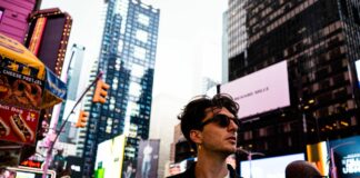 Su Prime Video il docufilm “New York Solo Andata” di Davide Ippolito