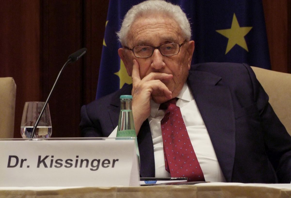 E’ morto Henry Kissinger, protagonista della politica estera Usa