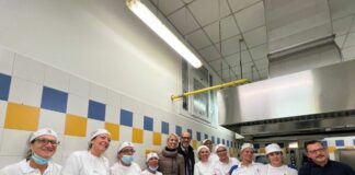 L’Aperimensa al Lido per far conoscere ai genitori il servizio di ristorazione