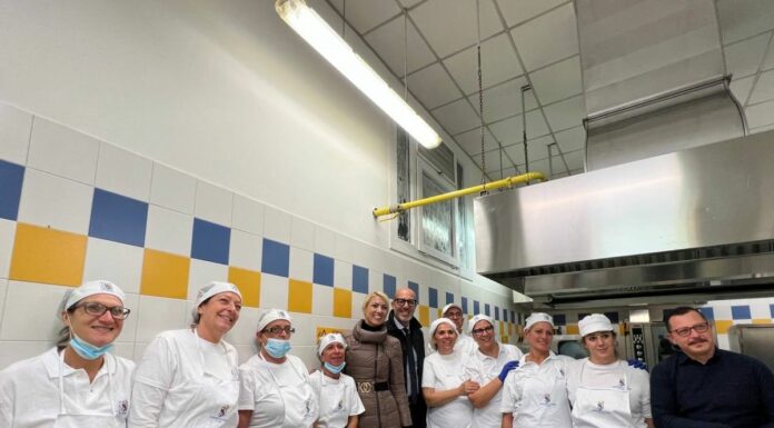 L’Aperimensa al Lido per far conoscere ai genitori il servizio di ristorazione