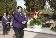 Solinas rende omaggio agli ex presidenti della Regione Sardegna e all’assessore Frongia