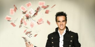 A Sant’Ambrogio la magia di Luca Bono al Teatro Lirico di Milano