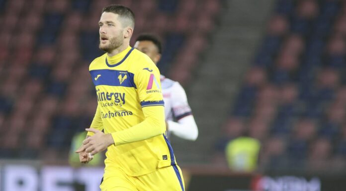 Pirotecnica Udinese-Verona, Henry sigla il 3-3 al 97′