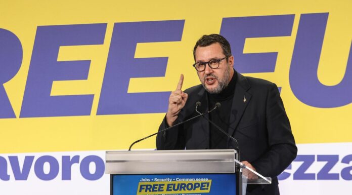 Salvini “Vogliamo cambiare la Ue, basta veti ai partiti sgraditi”