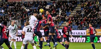 Impresa del Cagliari, Sassuolo battuto in rimonta 2-1
