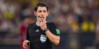 Pugno all’arbitro, il calcio turco si ferma