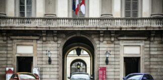 Asta da 1,2 milioni di dollari per tre Fiat 500 griffate
