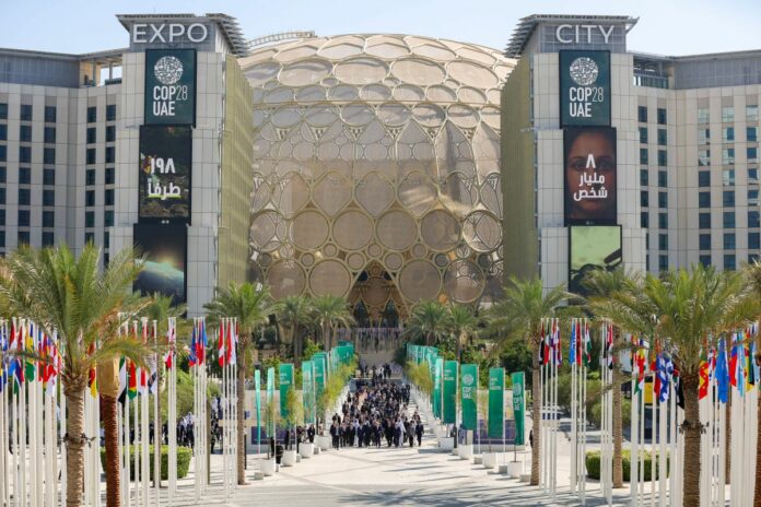 Dubai, Emirati Arabi Uniti: Conferenza delle Nazioni Unite sui cambiamenti climatici COP28. Foto di famiglia