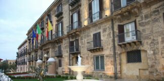 Palazzo d’Orleans a Palermo chiuso per Covid, disposta sanificazione uffici