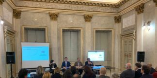 Intesa Sanpaolo, da ogni euro al terzo settore valore doppio nel sociale