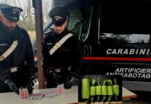 Roma, a Tor Bella Monaca sequestrate 7 bombe carta e 16 petardi