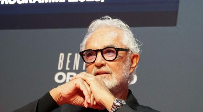 Briatore “Prendiamo esempio da Dubai e rilanciamo il turismo”