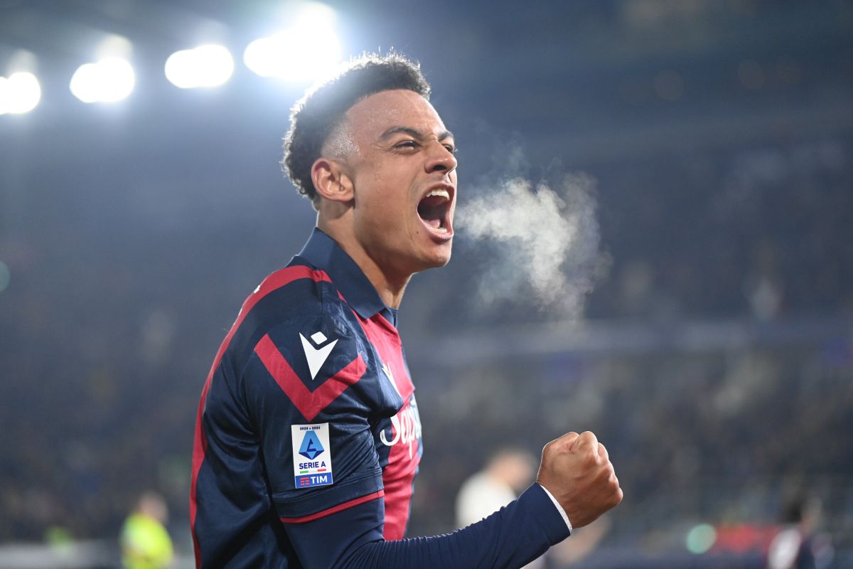 Il Bologna da Champions piega 2-0 la Roma, Mou giura fedeltà Il Bologna da Champions piega 2-0 la Roma, Mou giura fedeltà
