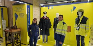 Arrivano le nuove divise per i portalettere della Capitale