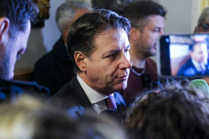 News - Giuseppe Conte at the City of Naples