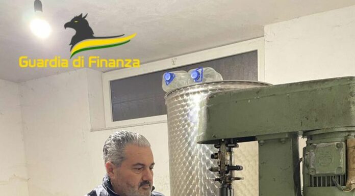 Made in Italy, sequestrati 8 mila litri di champagne, olio e alcol