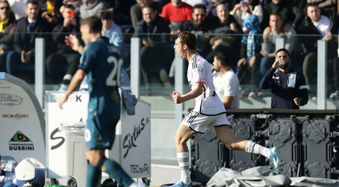 Yildiz e Vlahovic, la Juventus vince 2-1 a Frosinone
