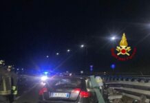 Incidenti stradali, auto contro guardrail. Muore 22enne nel milanese