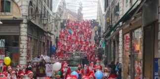 Arrivano le regate e le corse dei Babbi Natale