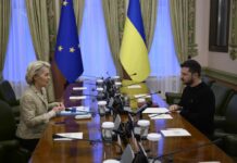 Storica decisione via a negoziati per adesione UE di Ucraina e Moldavia